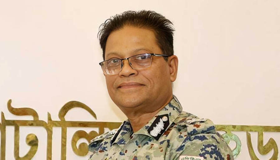 পুলিশের নতুন আইজি আলী হোসেন ফকির