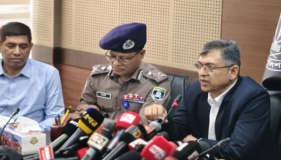 চাঁদাবাজ ধরতে শুরু হচ্ছে সাঁড়াশি অভিযান