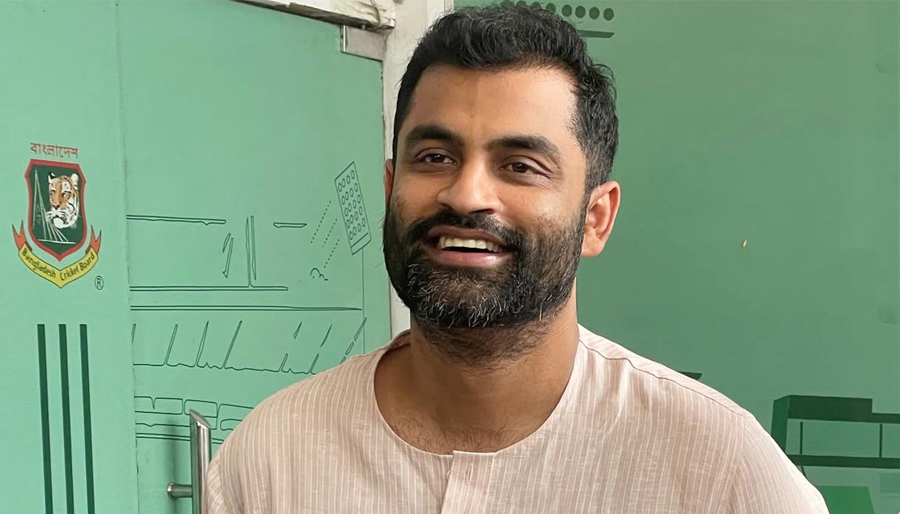 বিসিবির কমিটি ভেঙে দায়িত্ব তামিমের কাঁধে