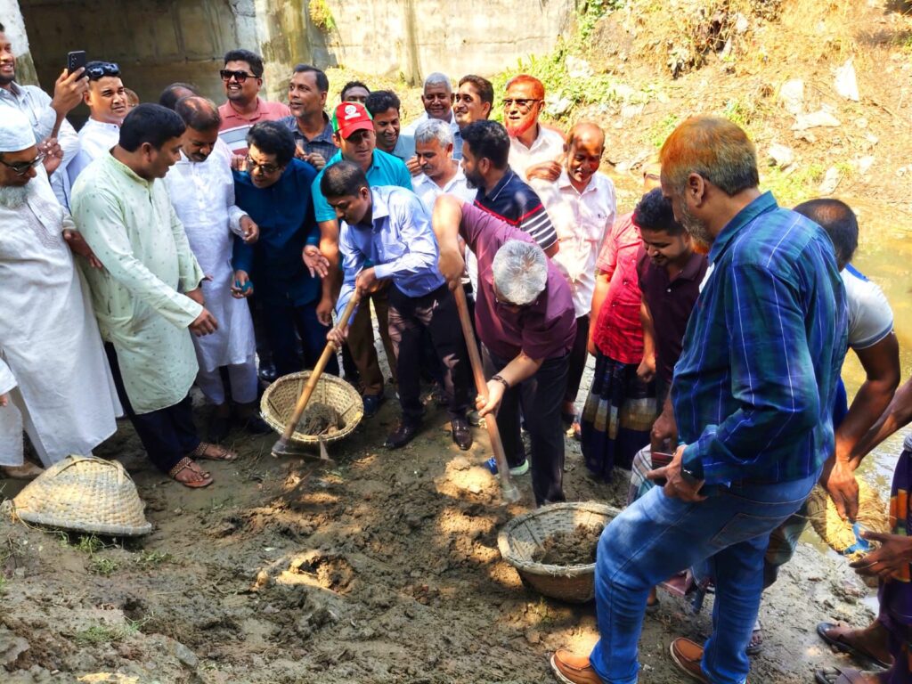পবায় বৈরাগীর খাল পুনঃখননে ফিরবে কৃষির প্রাণ, উপকৃত হবে ২০ হাজার পরিবার: এমপি মিলন